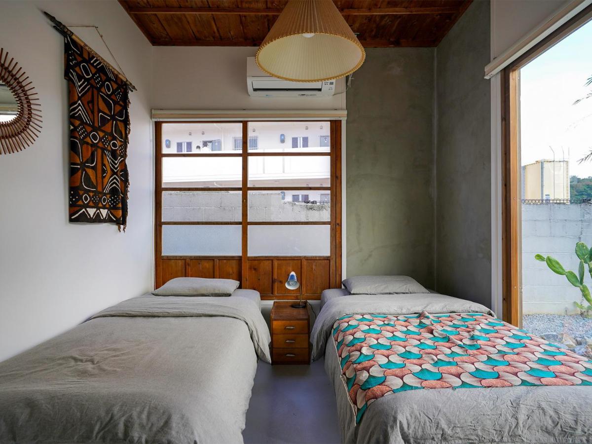 Irregular Inn Nakijin Exteriér fotografie